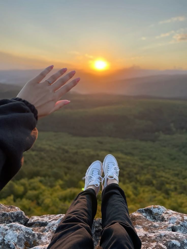 Горы, эстетика, рассвет, солнце, природа…